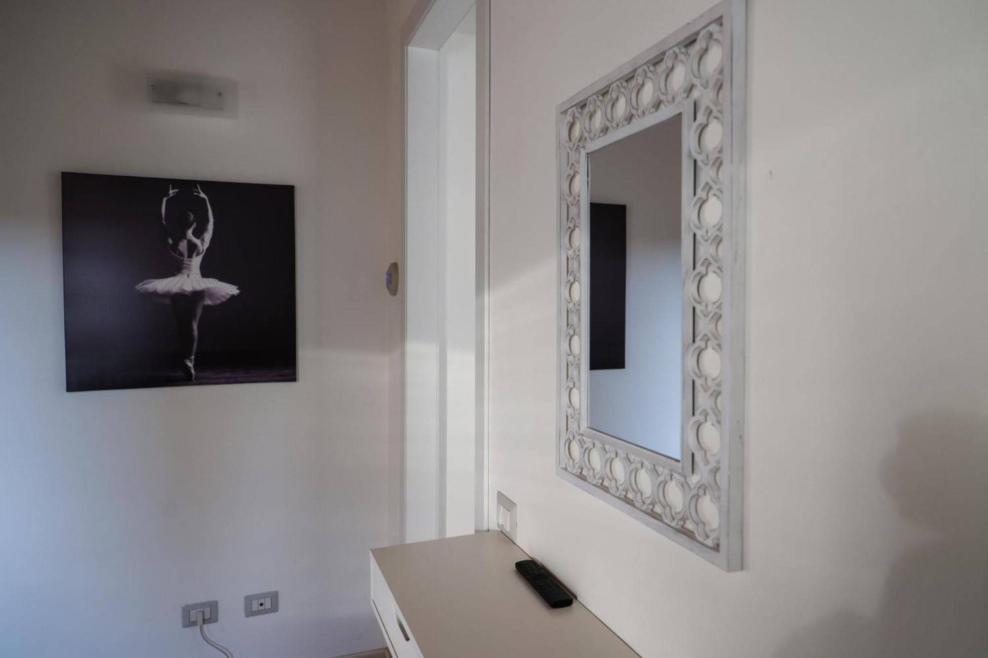 Apartament La Casa Di Rosy Oleggio Zewnętrze zdjęcie