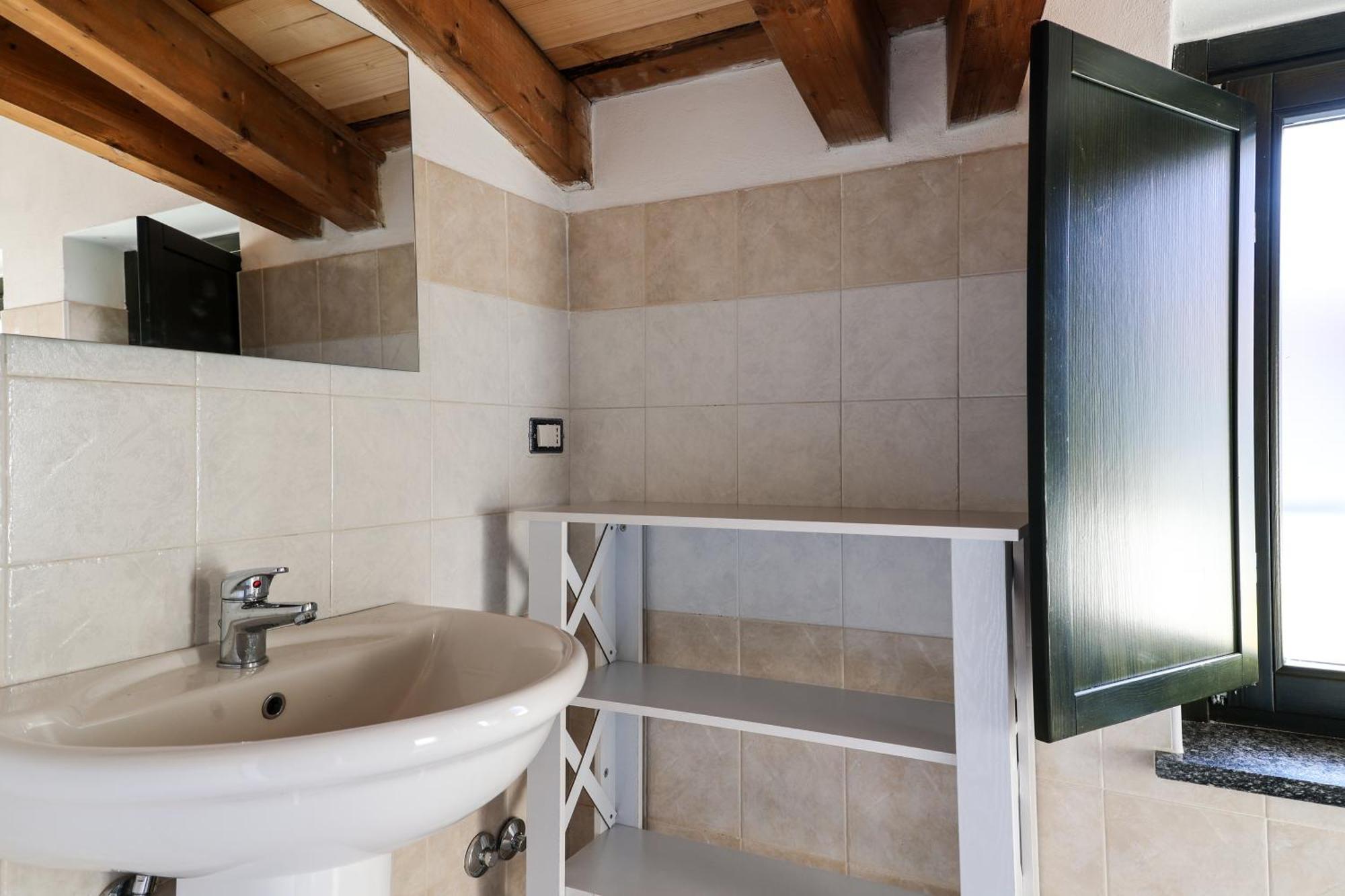 Apartament La Casa Di Rosy Oleggio Zewnętrze zdjęcie